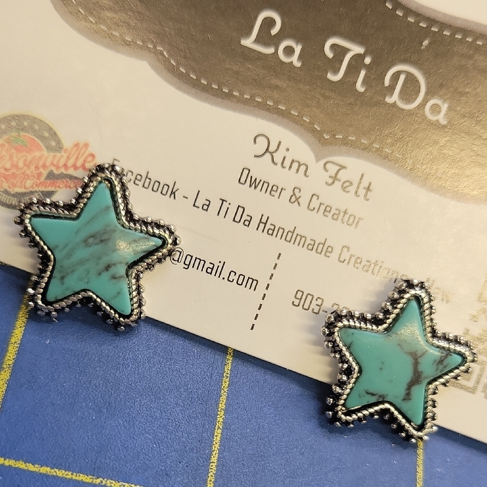 Turquoise Faux Star 3/4" Earrings